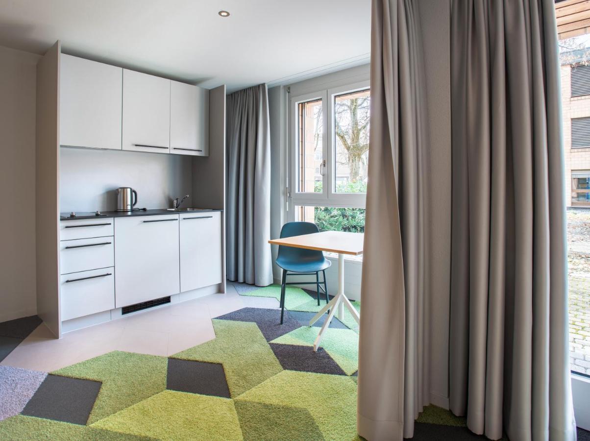 The Lab Hotel & Apartments Тун Екстериор снимка