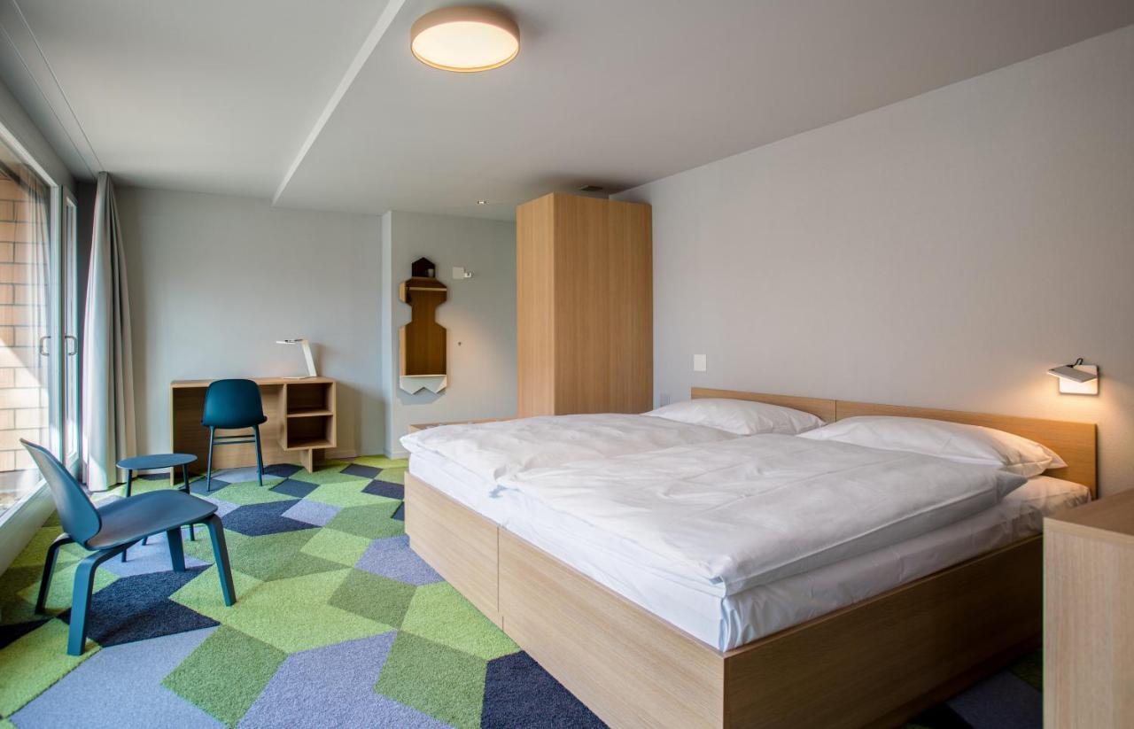 The Lab Hotel & Apartments Тун Екстериор снимка