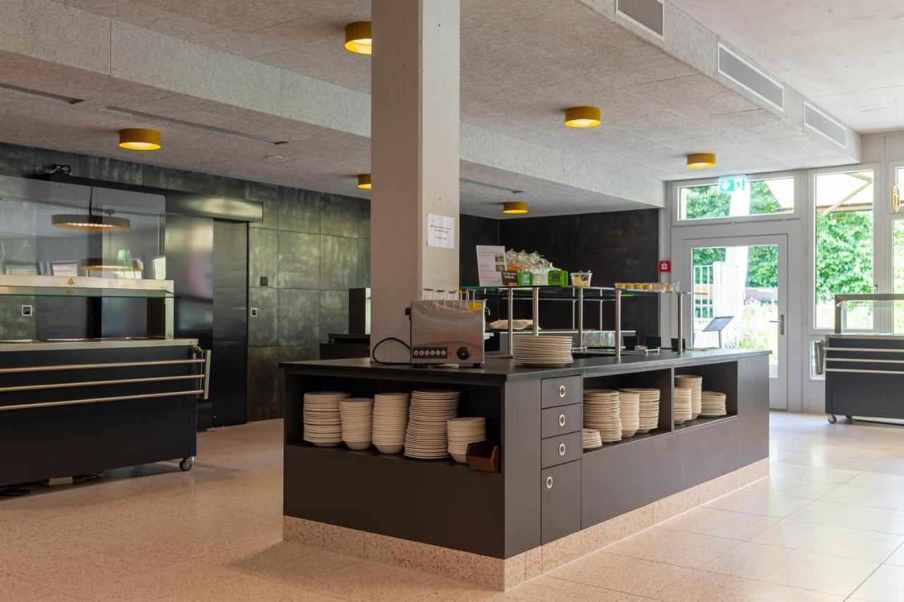 The Lab Hotel & Apartments Тун Екстериор снимка